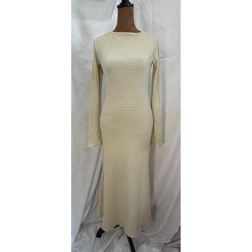See You Monday Los Angeles Cream Popcorn Textured Open Back Maxi Dress Medium